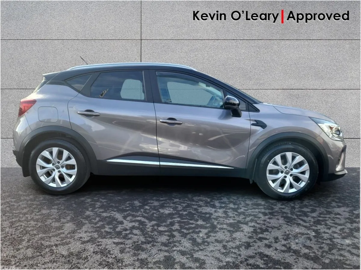 Renault Captur Hatchback, Diesel, 2021, Grey