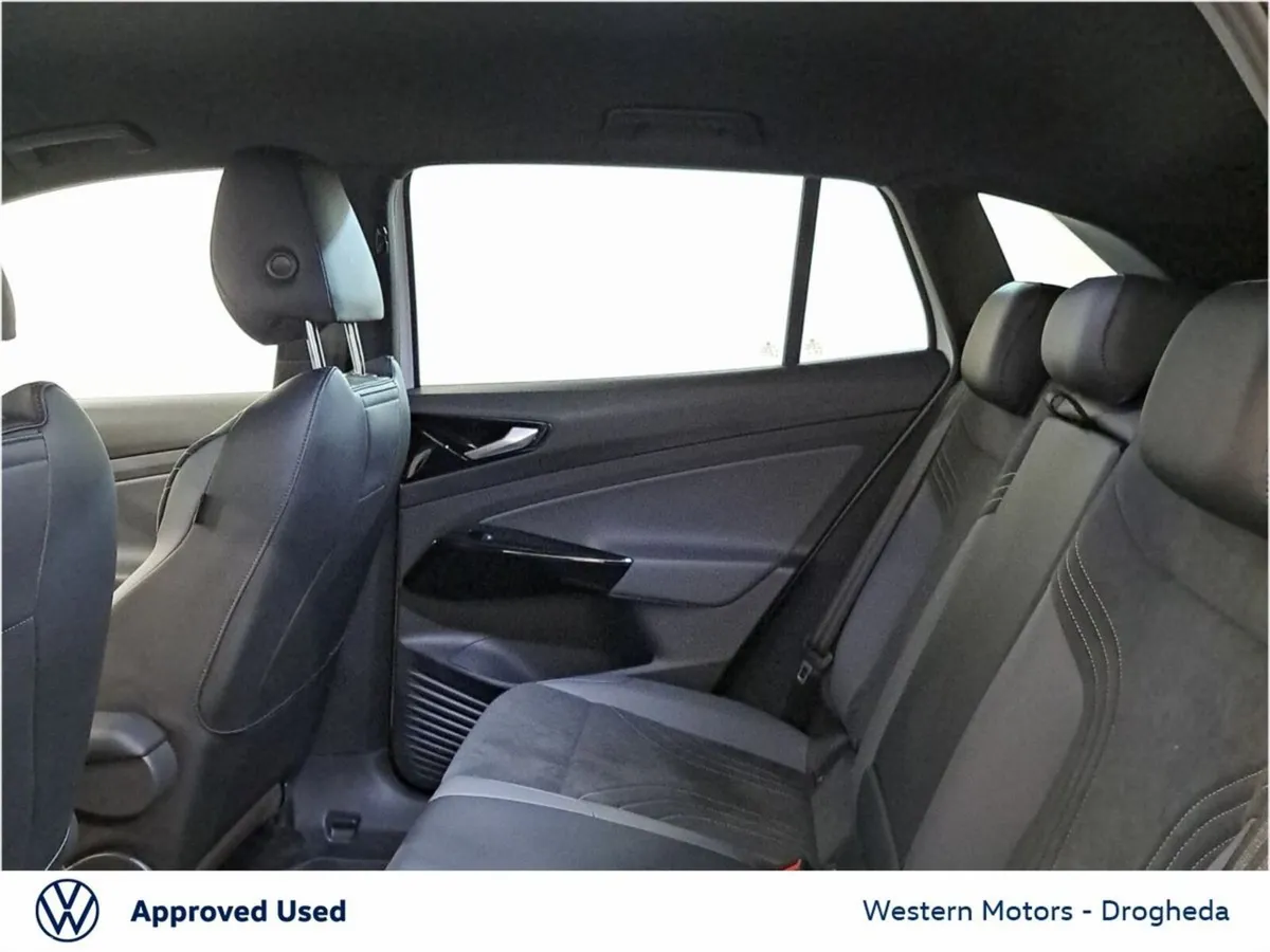 Volkswagen ID.4 SUV, Electric, 2026, White