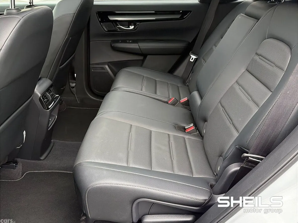 Honda CR-V SUV, Petrol Plug-in Hybrid, 2024, White
