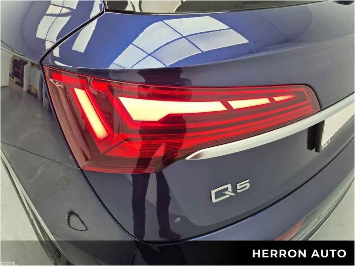 Audi Q5 SUV, Petrol Plug-in Hybrid, 2024, Blue
