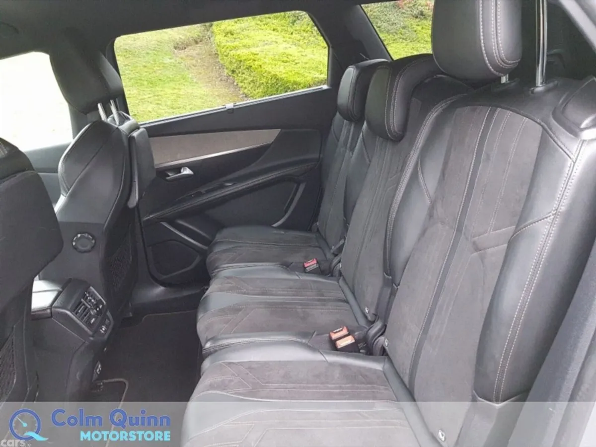 Peugeot 5008 MPV, Diesel, 2021, Grey
