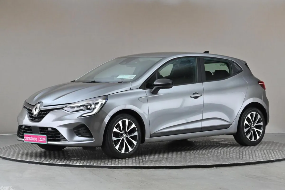 Renault Clio Hatchback, Petrol, 2023, Grey