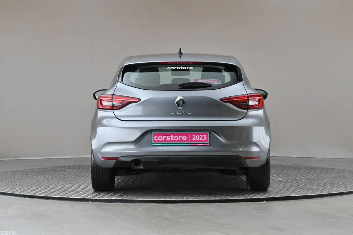 Renault Clio Hatchback, Petrol, 2023, Grey