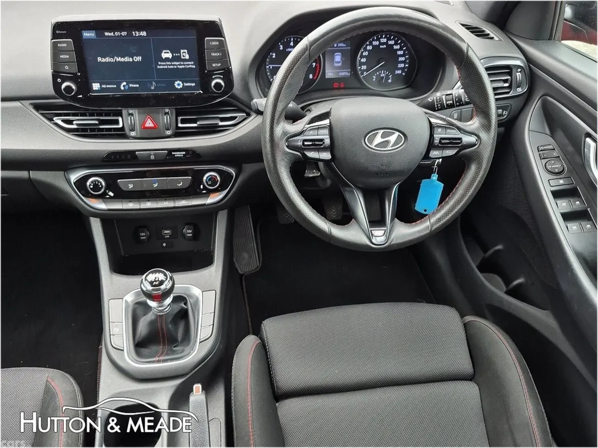 Hyundai i30 Hatchback, Petrol, 2023, Red