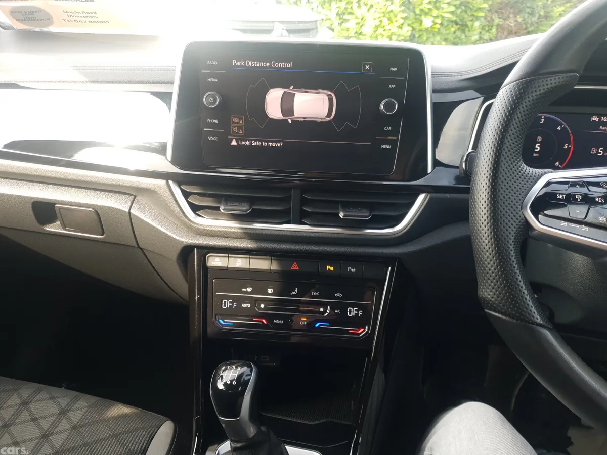 Volkswagen T-Roc SUV, Diesel, 2023, Blue