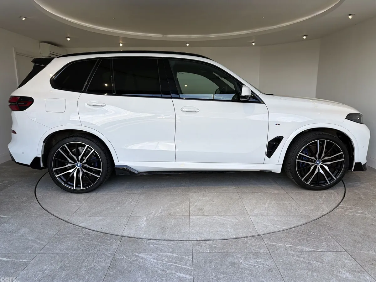 BMW X5 SUV, Petrol Hybrid, 2023, White