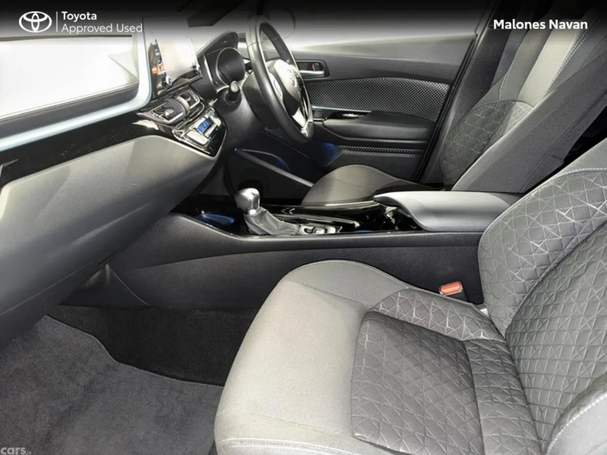 Toyota C-HR SUV, Petrol Hybrid, 2022, Red