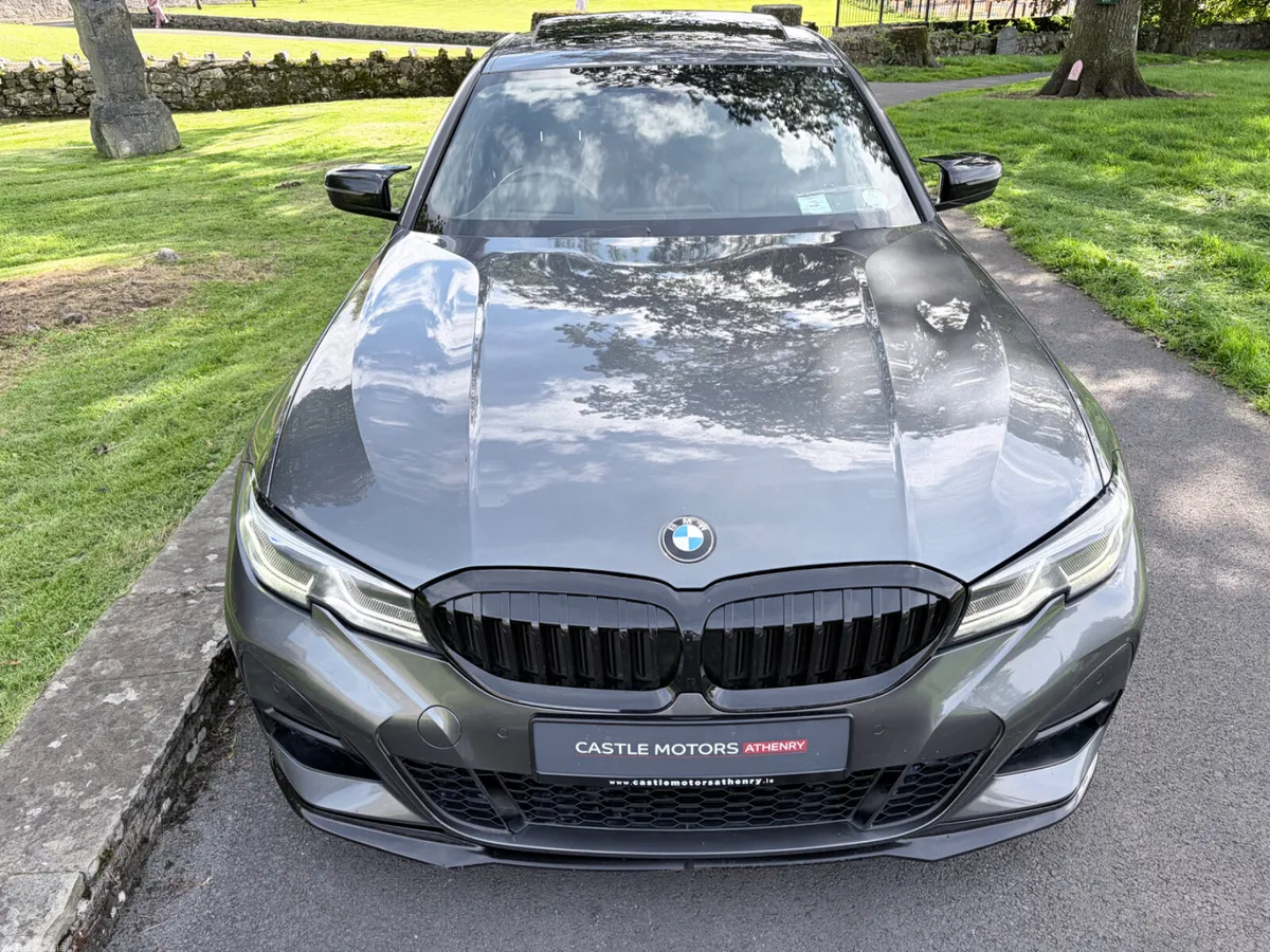 BMW 3-Series Saloon, Diesel Hybrid, 2020, Grey