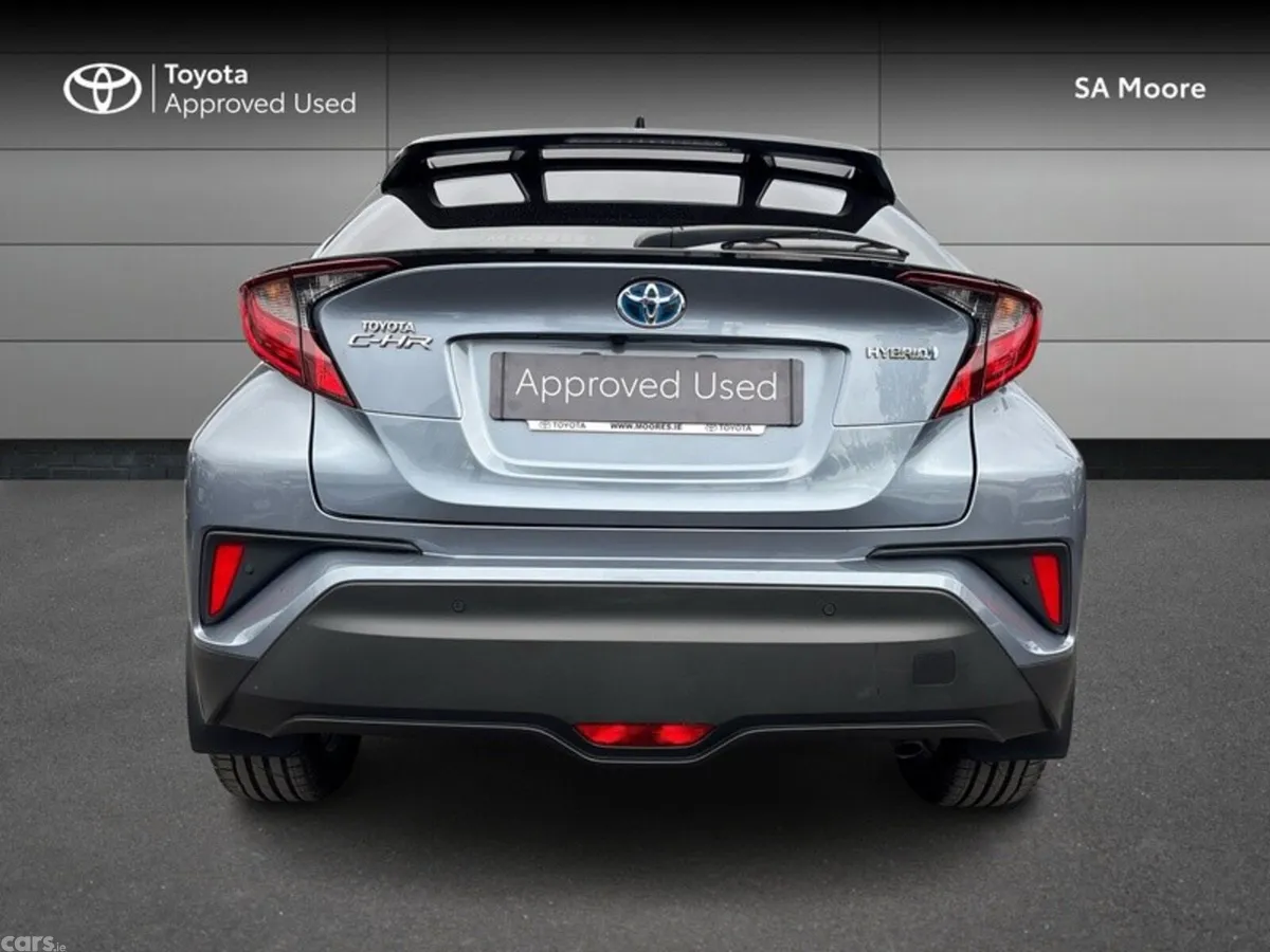 Toyota C-HR SUV, Petrol Hybrid, 2023, Grey