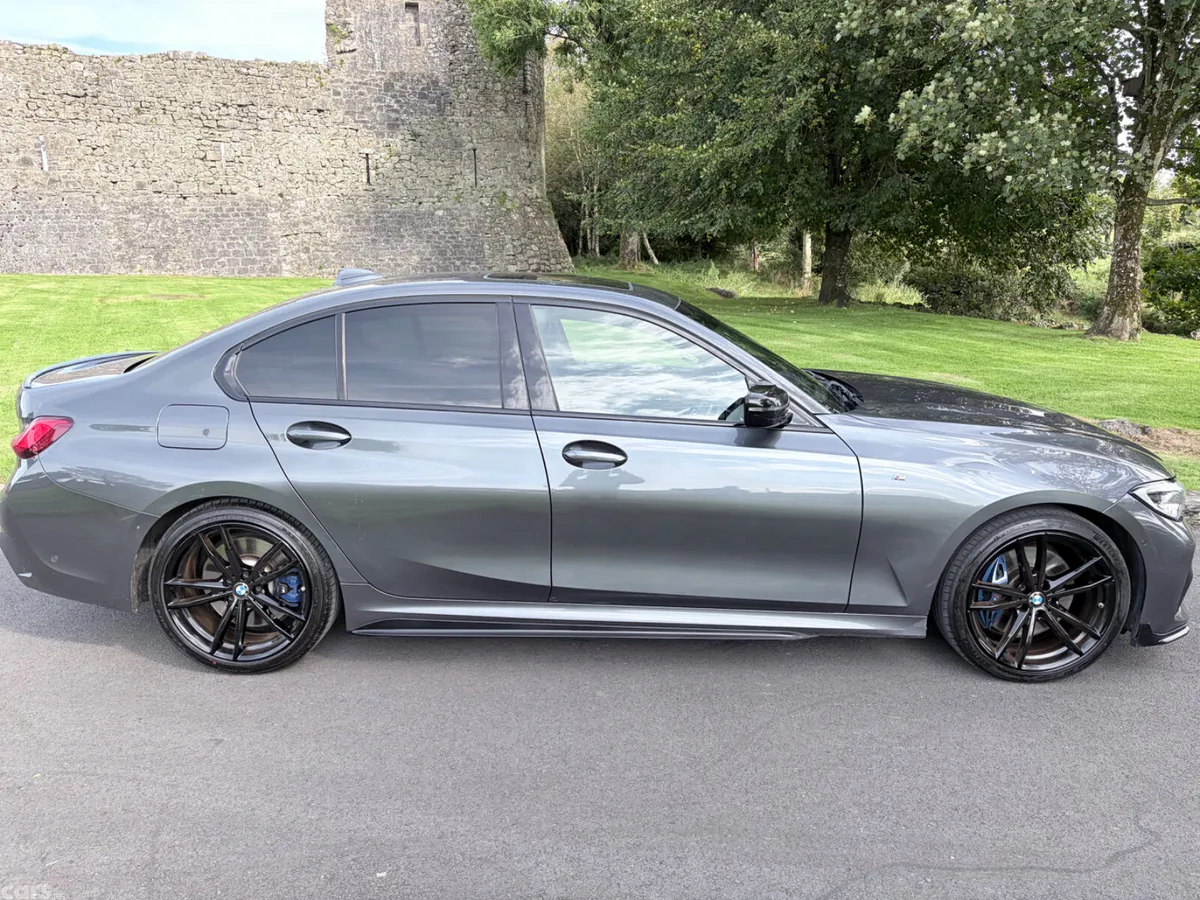 BMW 3-Series Saloon, Diesel Hybrid, 2020, Grey
