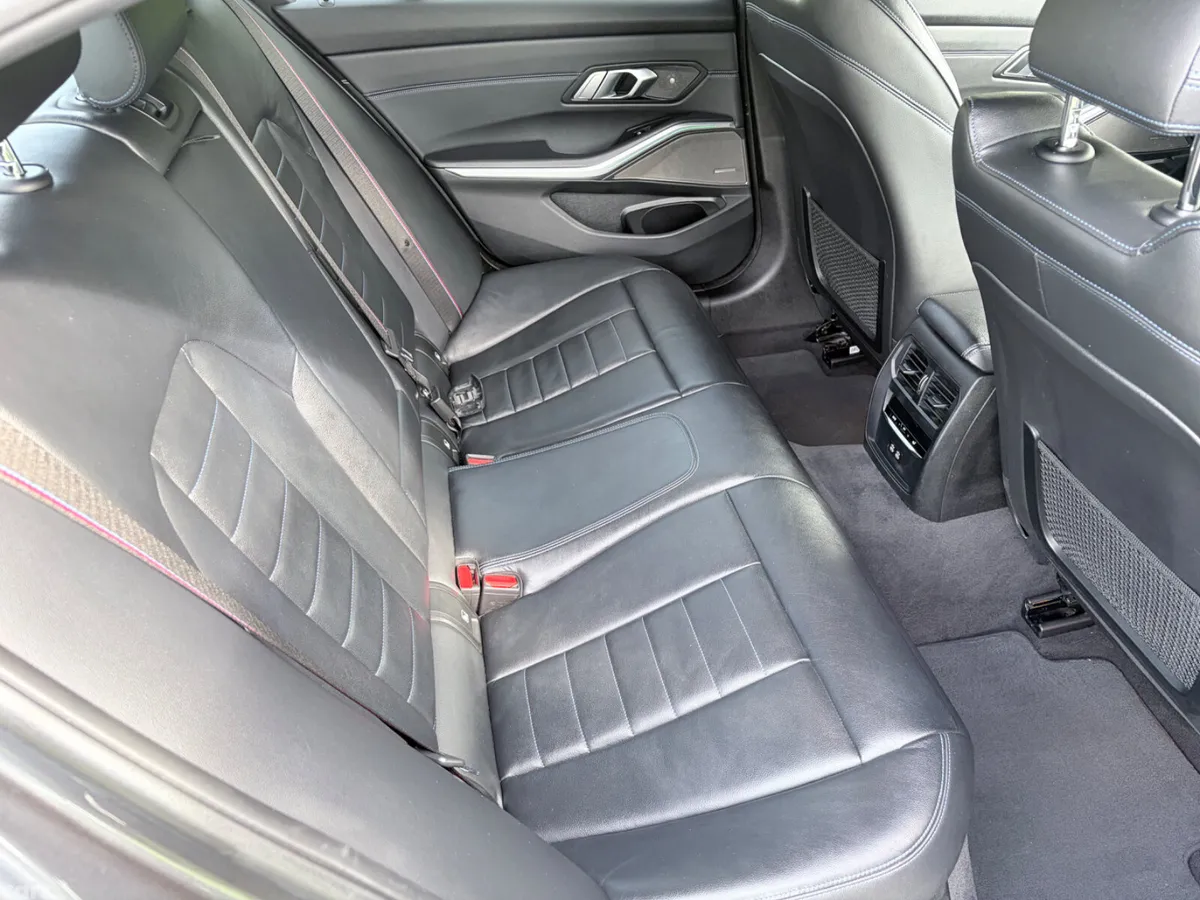 BMW 3-Series Saloon, Diesel Hybrid, 2020, Grey