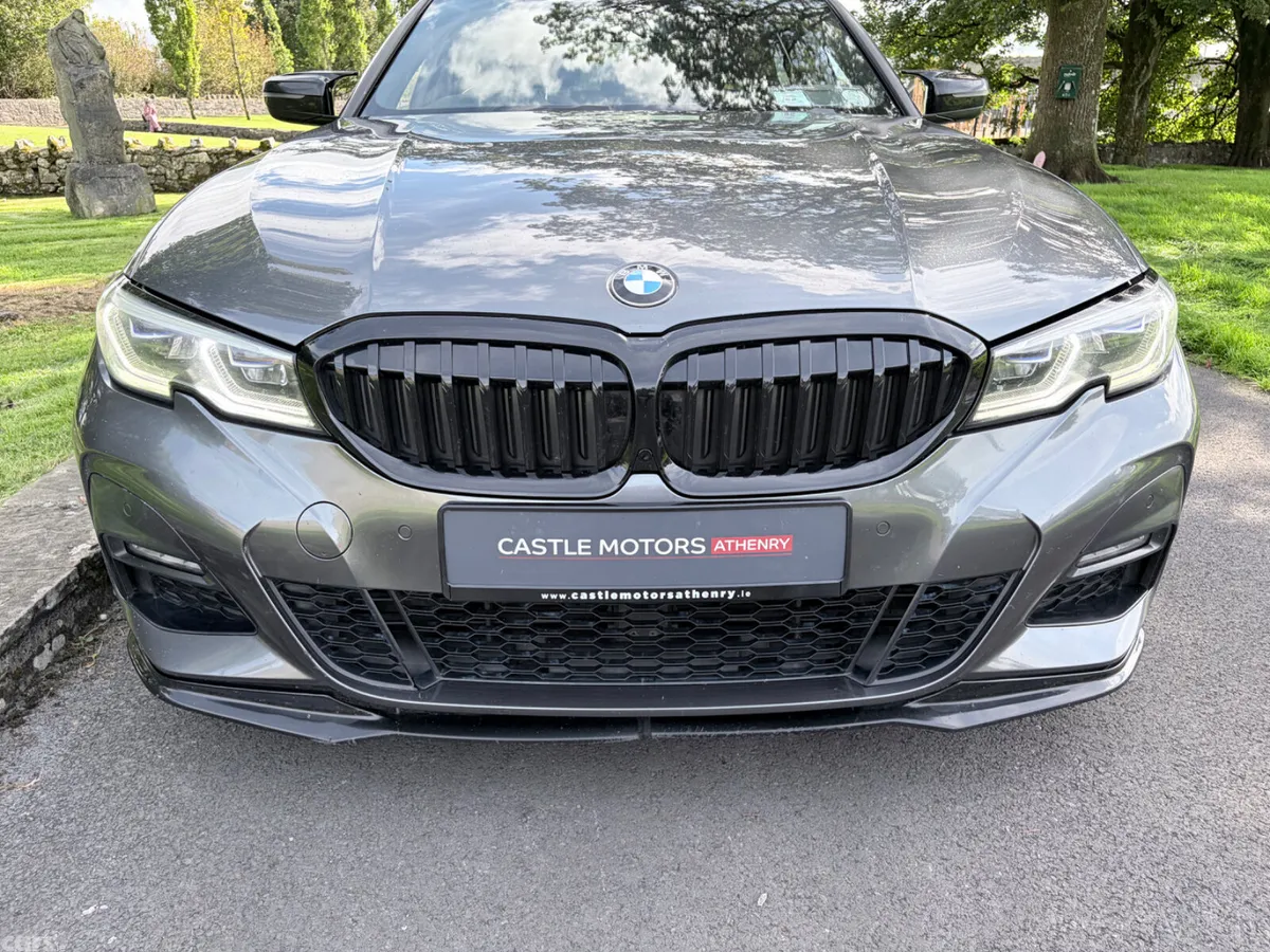 BMW 3-Series Saloon, Diesel Hybrid, 2020, Grey