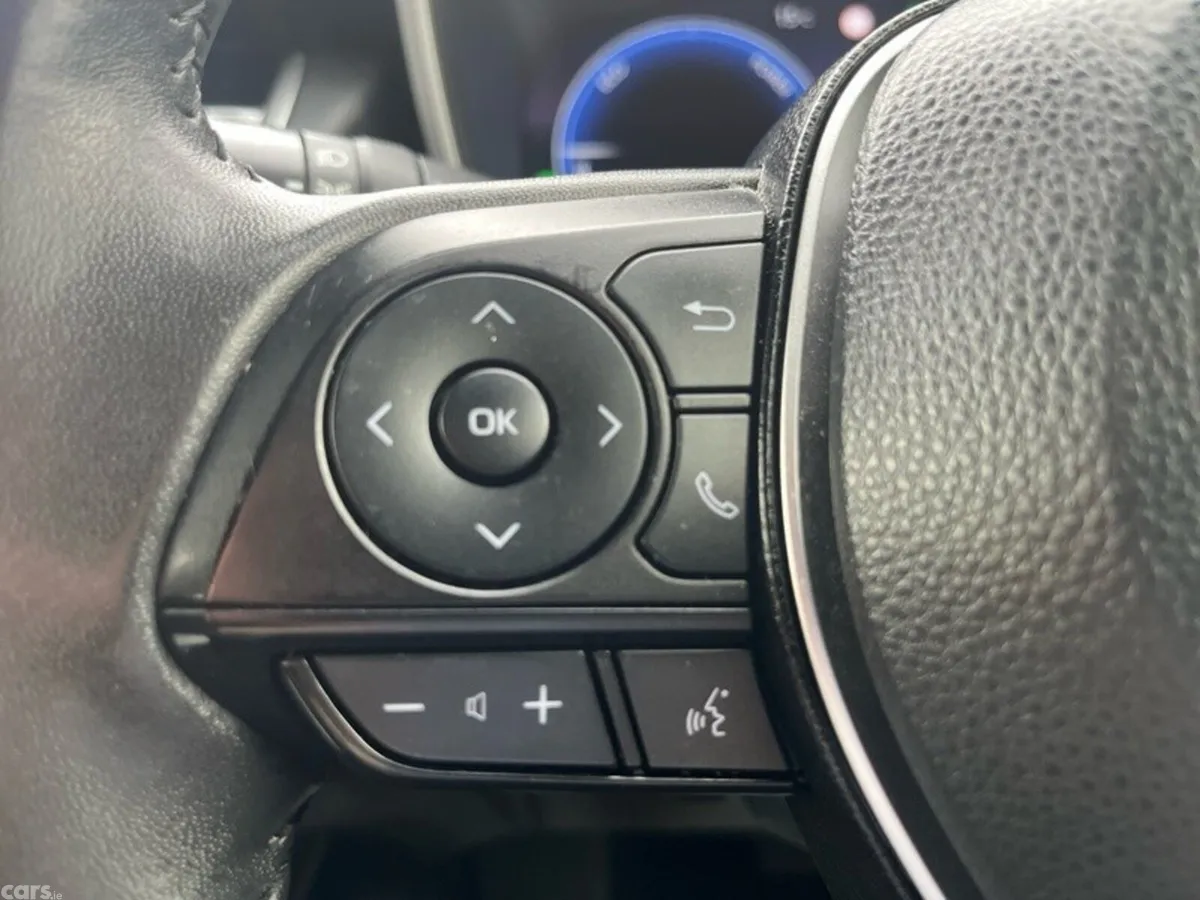 Toyota Corolla Cross SUV, Petrol Hybrid, 2024, Black