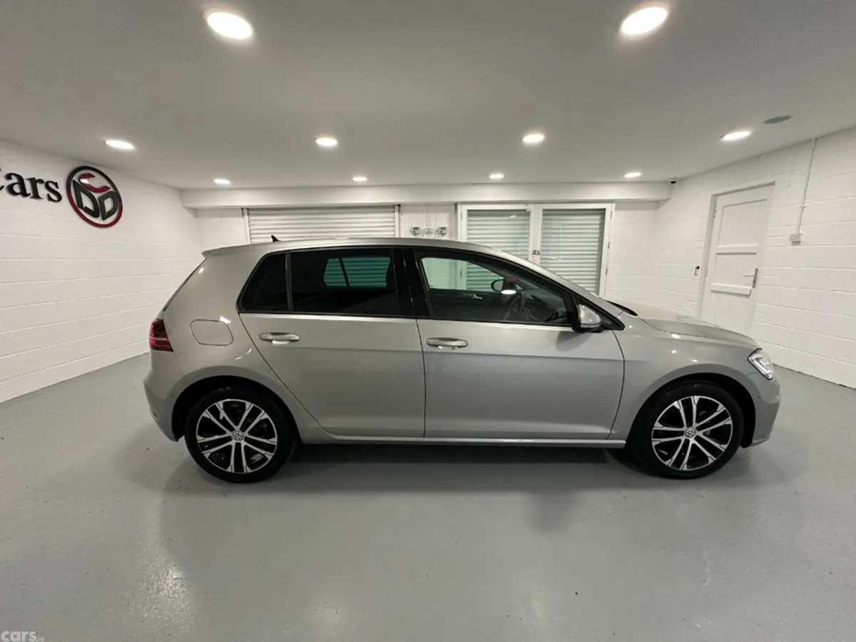 Volkswagen Golf Hatchback, Diesel, 2019, Silver