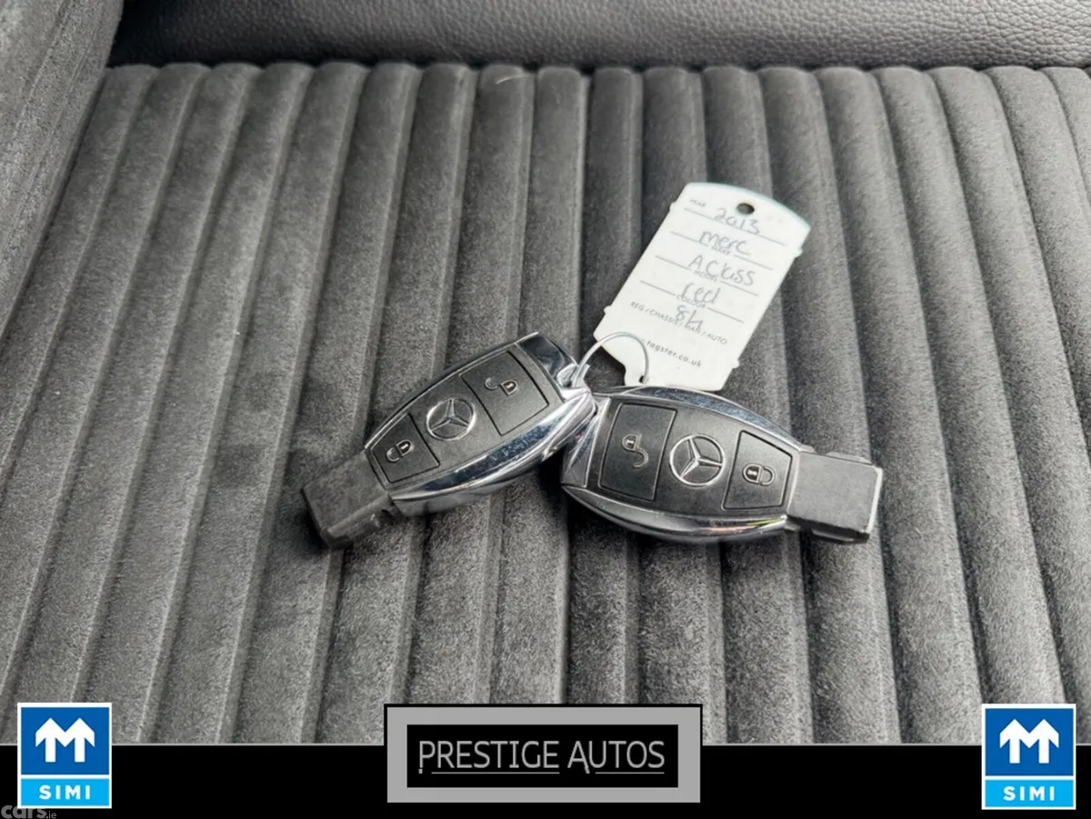 Mercedes-Benz A-Class Hatchback, Petrol, 2013, Red