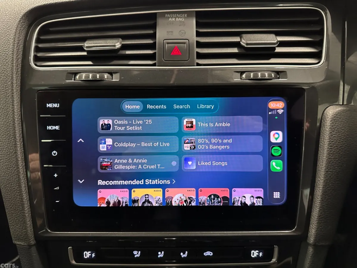 Volkswagen Golf Hatchback, Diesel, 2019, Silver