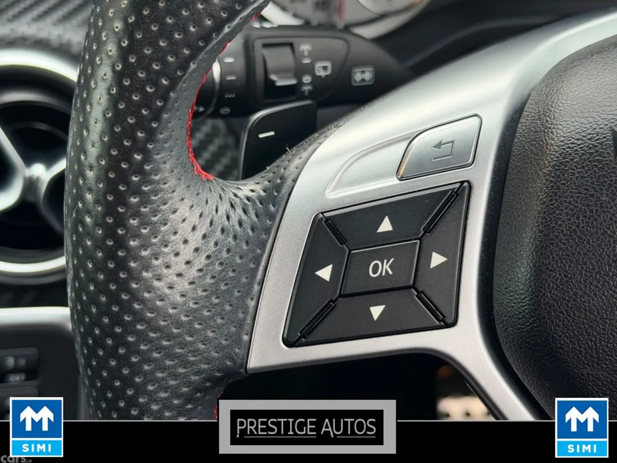 Mercedes-Benz A-Class Hatchback, Petrol, 2013, Red