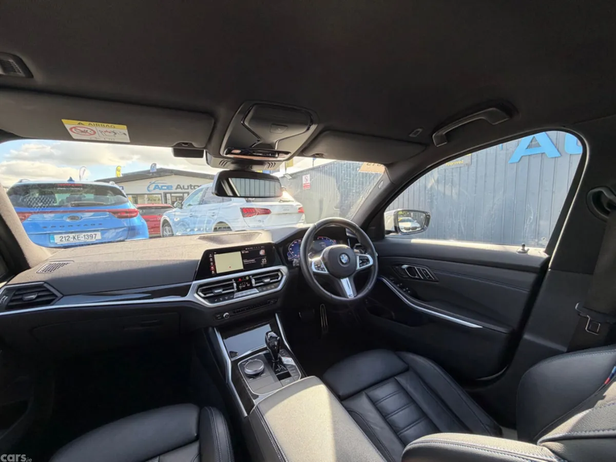 BMW 3-Series Saloon, Diesel, 2019, White