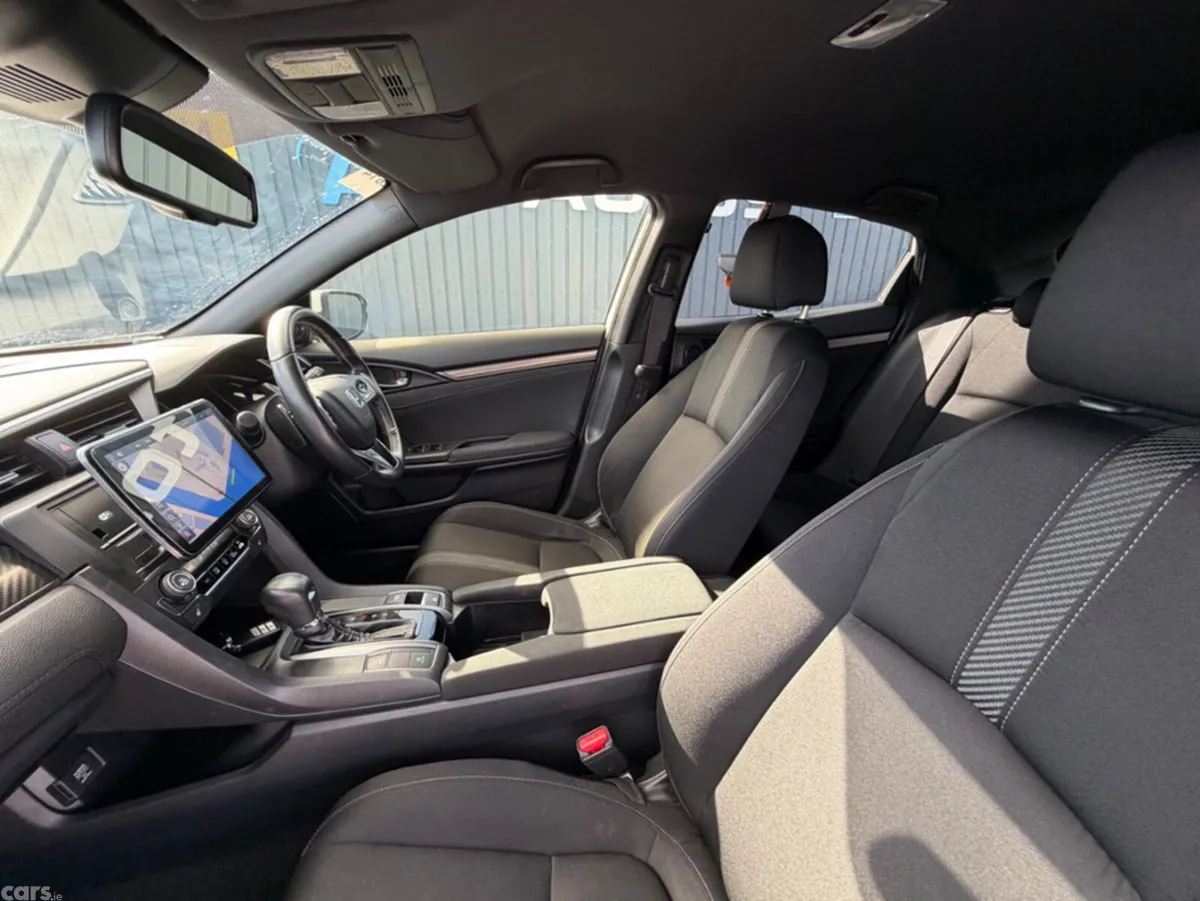 Honda Civic Saloon, Petrol, 2019, White