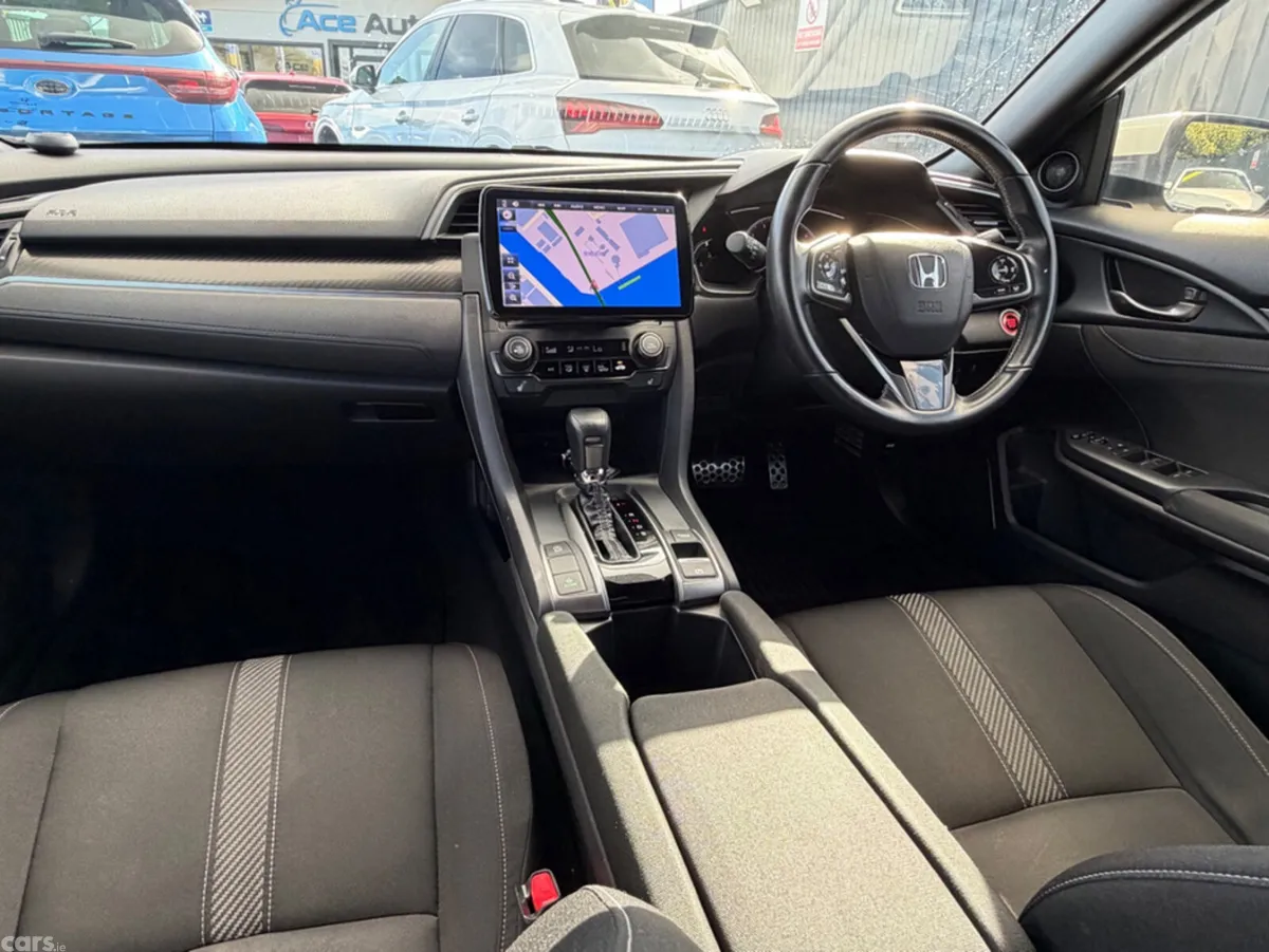 Honda Civic Saloon, Petrol, 2019, White