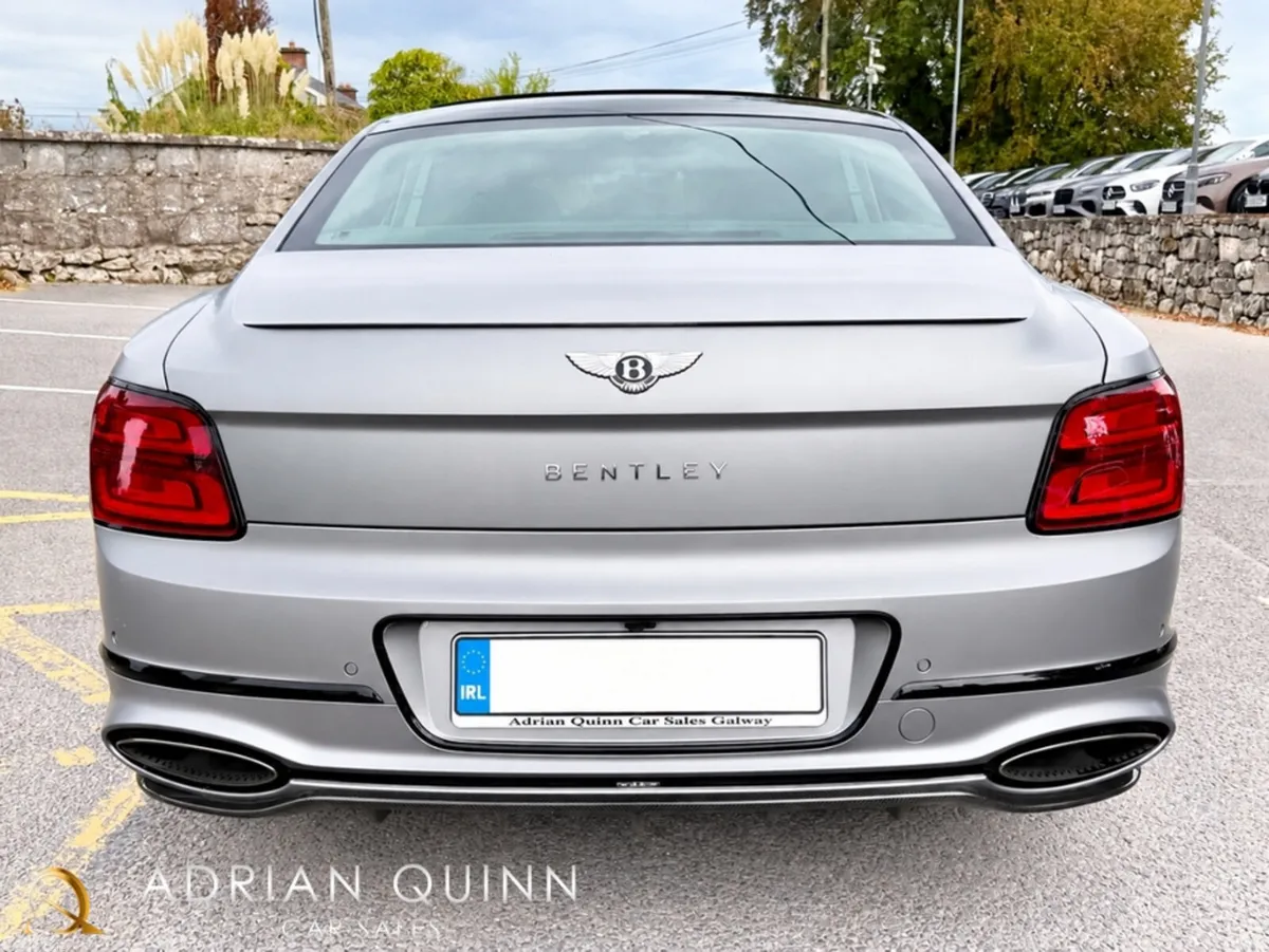 Bentley Flying Spur Saloon, Petrol Plug-in Hybrid, 2025, Grey