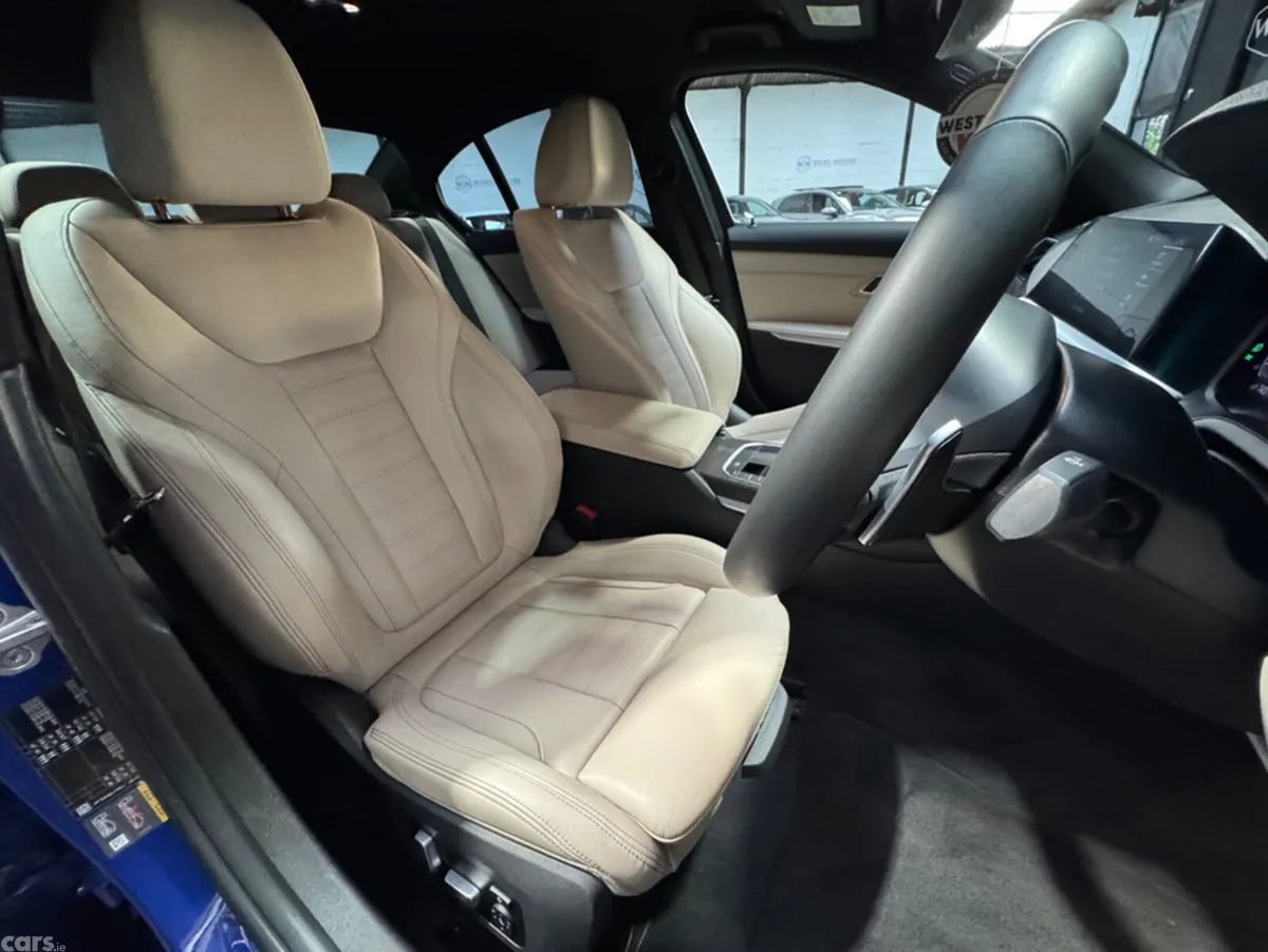 BMW 3-Series Saloon, Petrol Plug-in Hybrid, 2019, Blue