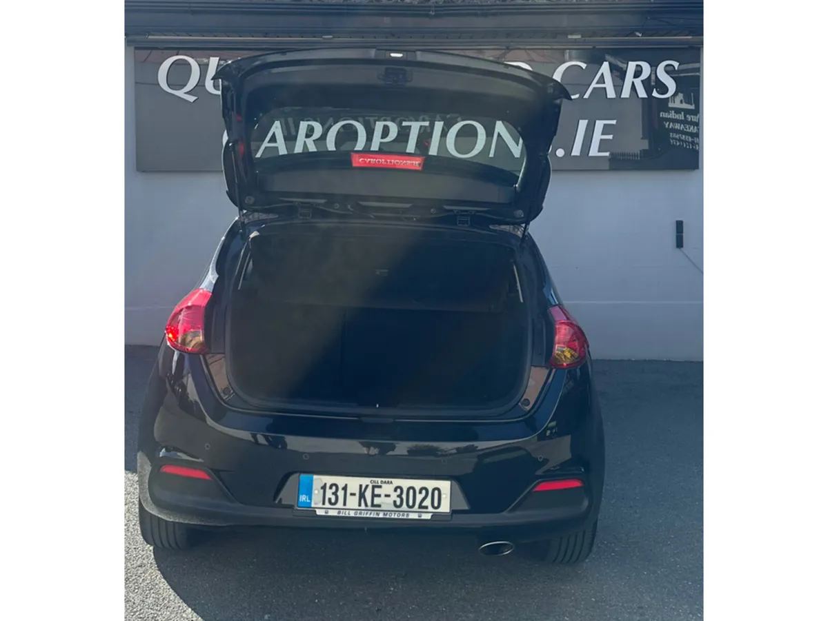Kia Ceed Hatchback, Diesel, 2013, Black