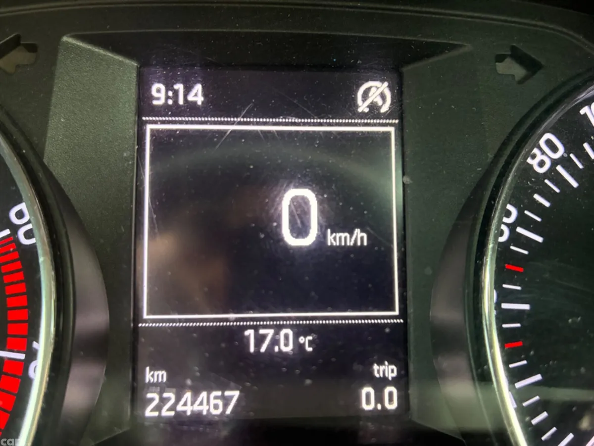 Skoda Fabia Hatchback, Petrol, 2015, Blue