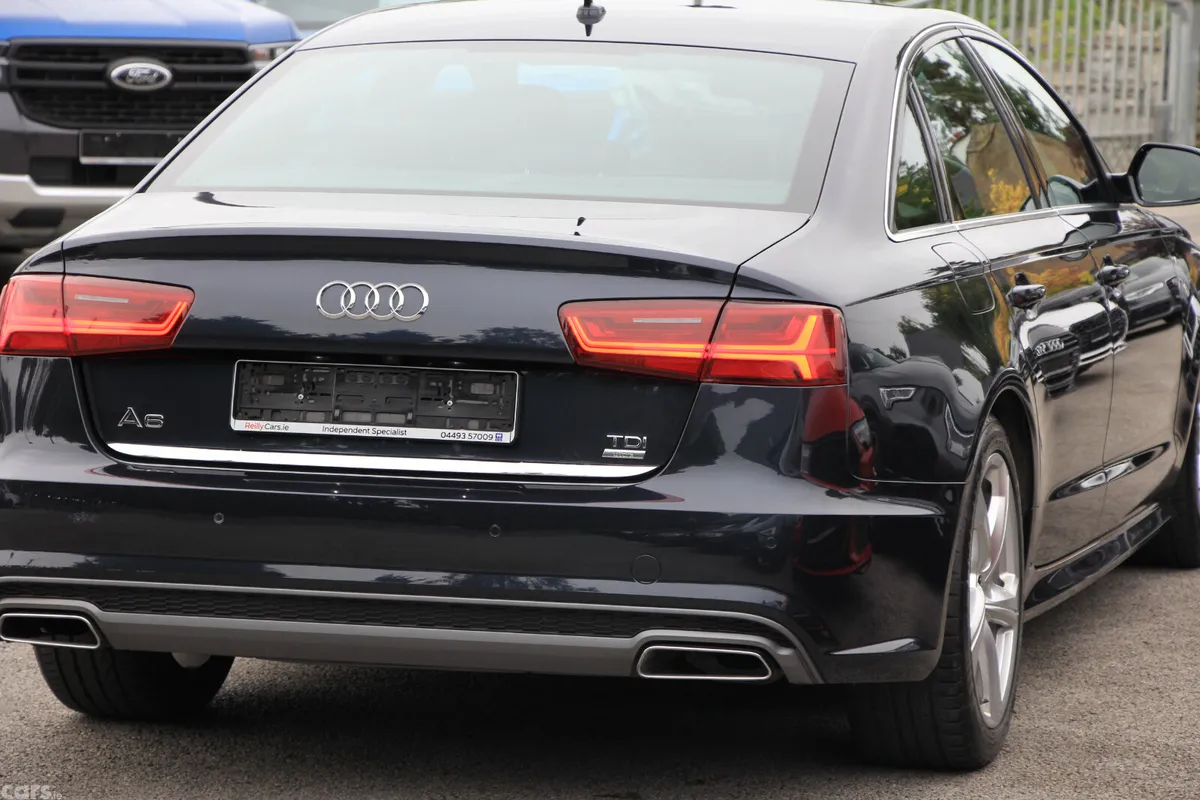 Audi A6 Saloon, Diesel, 2017, Blue