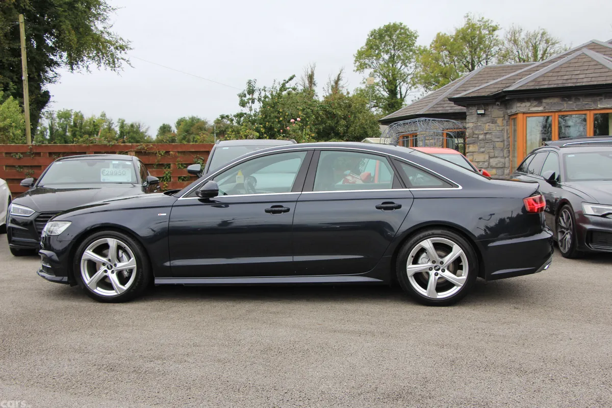 Audi A6 Saloon, Diesel, 2017, Blue