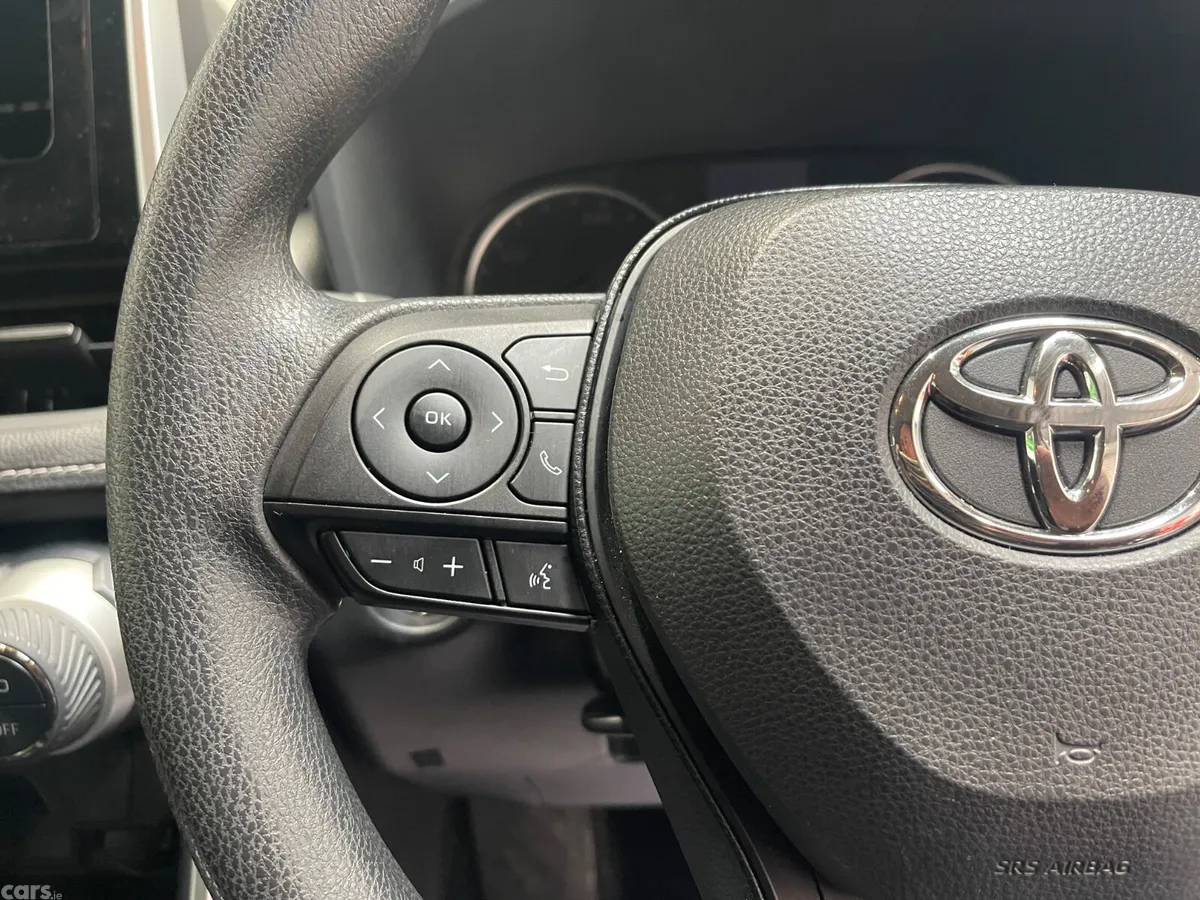 Toyota RAV4 SUV, Petrol Hybrid, 2021, Blue