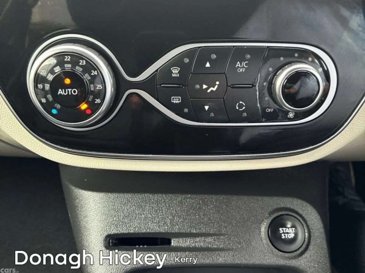 Renault Captur SUV, Petrol, 2019, Grey