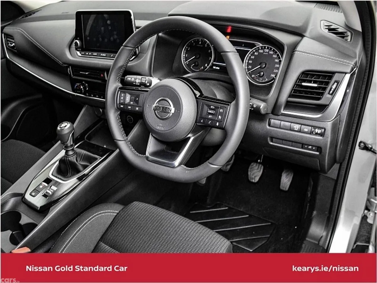 Nissan Qashqai SUV, Petrol, 2024, Silver