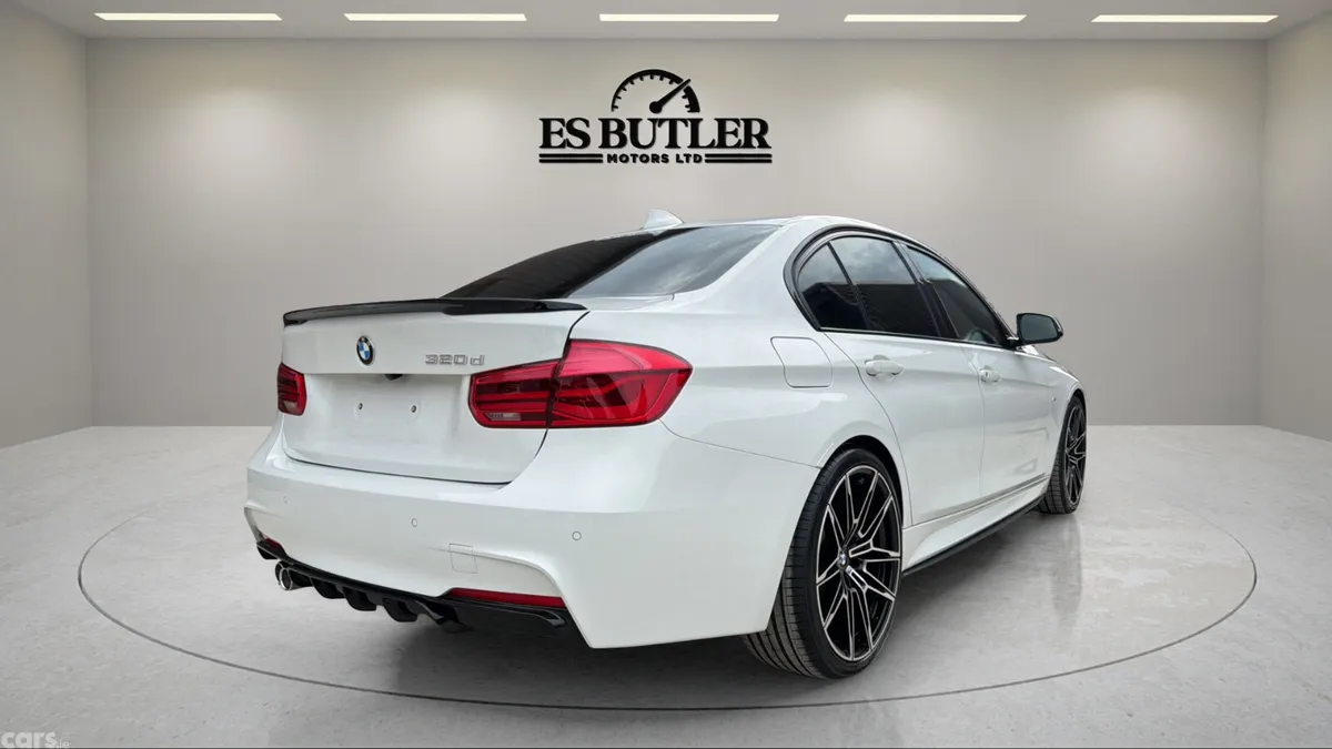 BMW 3-Series Saloon, Diesel, 2017, White
