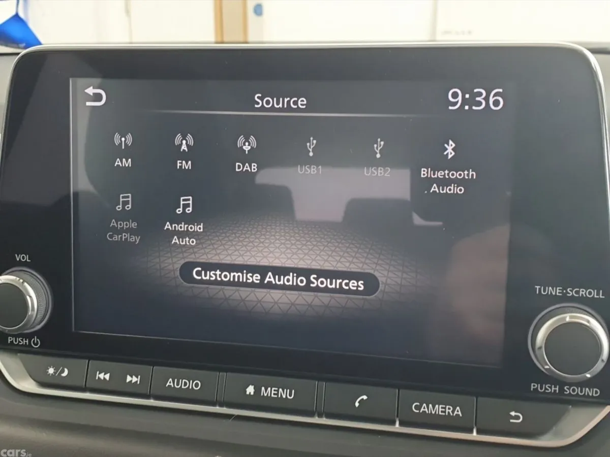 Nissan Qashqai MPV, Petrol, 2024, Red