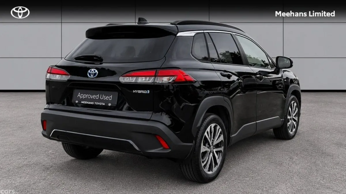 Toyota Corolla Cross Hatchback, Petrol Hybrid, 2023, Black