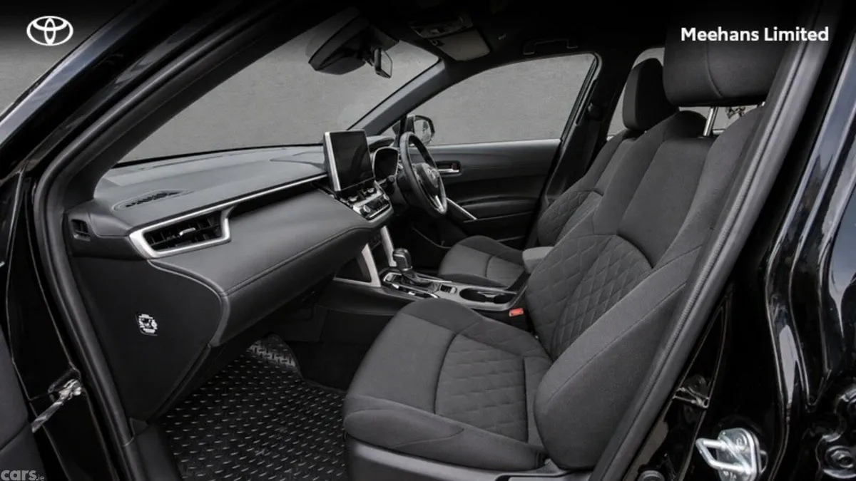 Toyota Corolla Cross Hatchback, Petrol Hybrid, 2023, Black