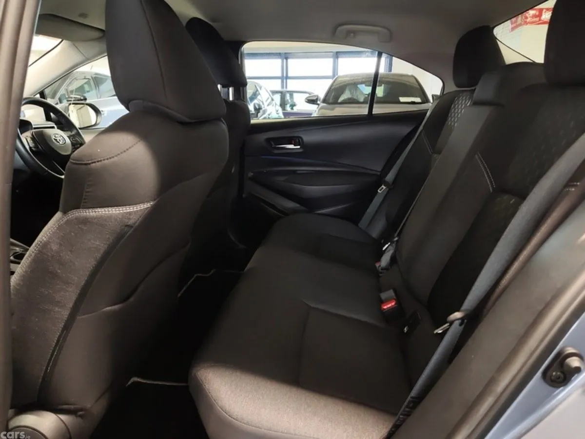 Toyota Corolla Saloon, Petrol Hybrid, 2023, Grey