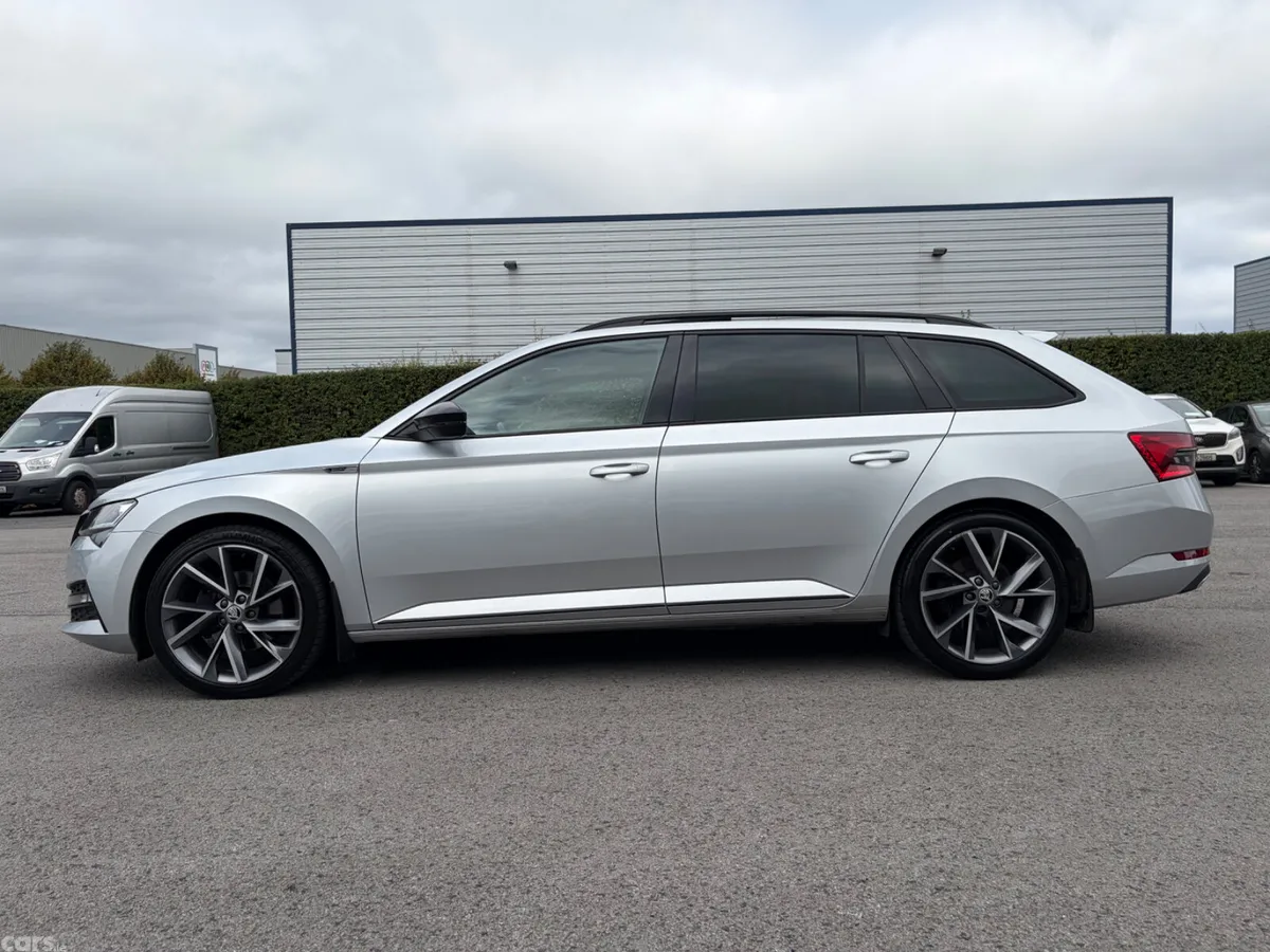 Skoda Superb Estate, Diesel, 2022, Grey