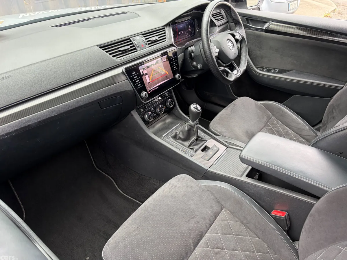 Skoda Superb Estate, Diesel, 2022, Grey