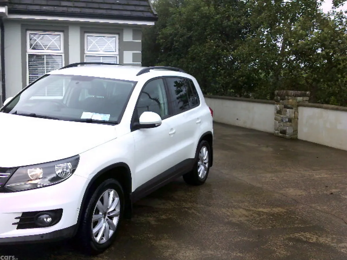 Volkswagen Tiguan SUV, Diesel, 2015, White