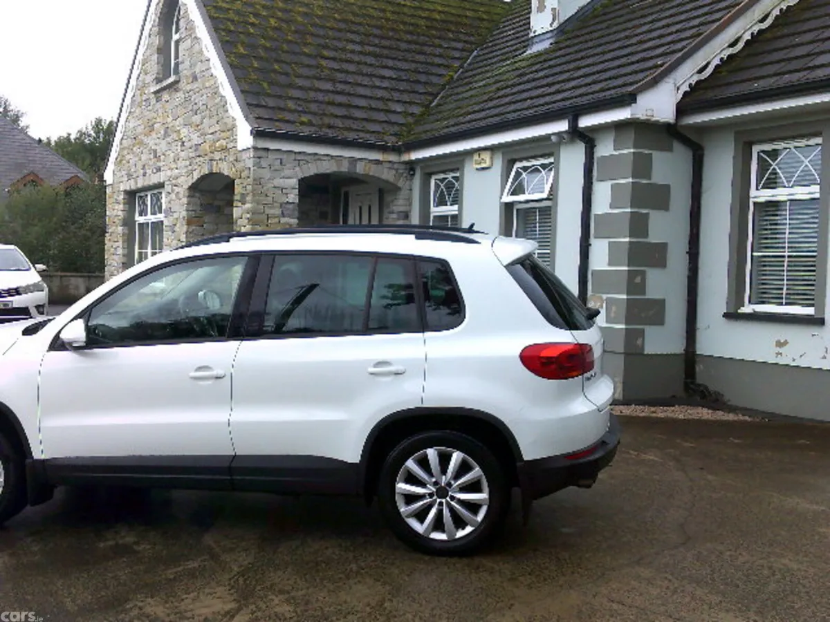 Volkswagen Tiguan SUV, Diesel, 2015, White