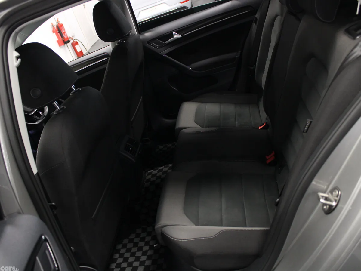 Volkswagen Golf Hatchback, Petrol, 2018, Gold