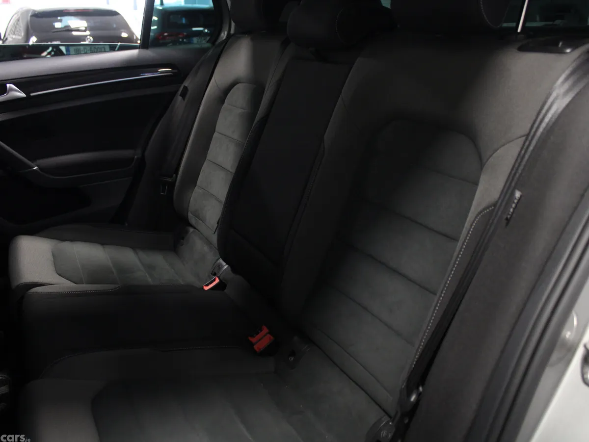 Volkswagen Golf Hatchback, Petrol, 2018, Gold