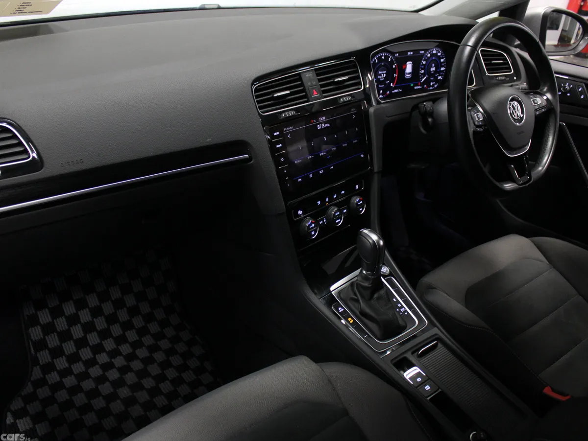 Volkswagen Golf Hatchback, Petrol, 2018, Gold
