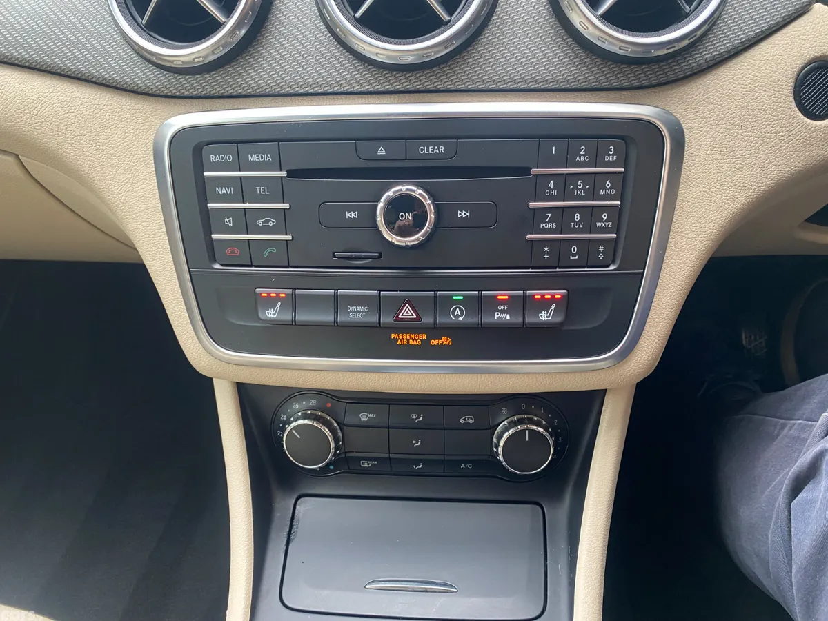 Mercedes-Benz GLA SUV, Diesel, 2017, Blue