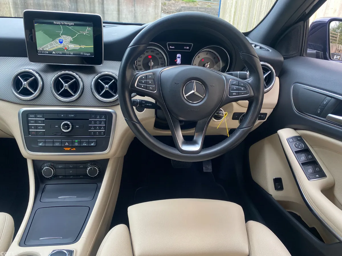 Mercedes-Benz GLA SUV, Diesel, 2017, Blue