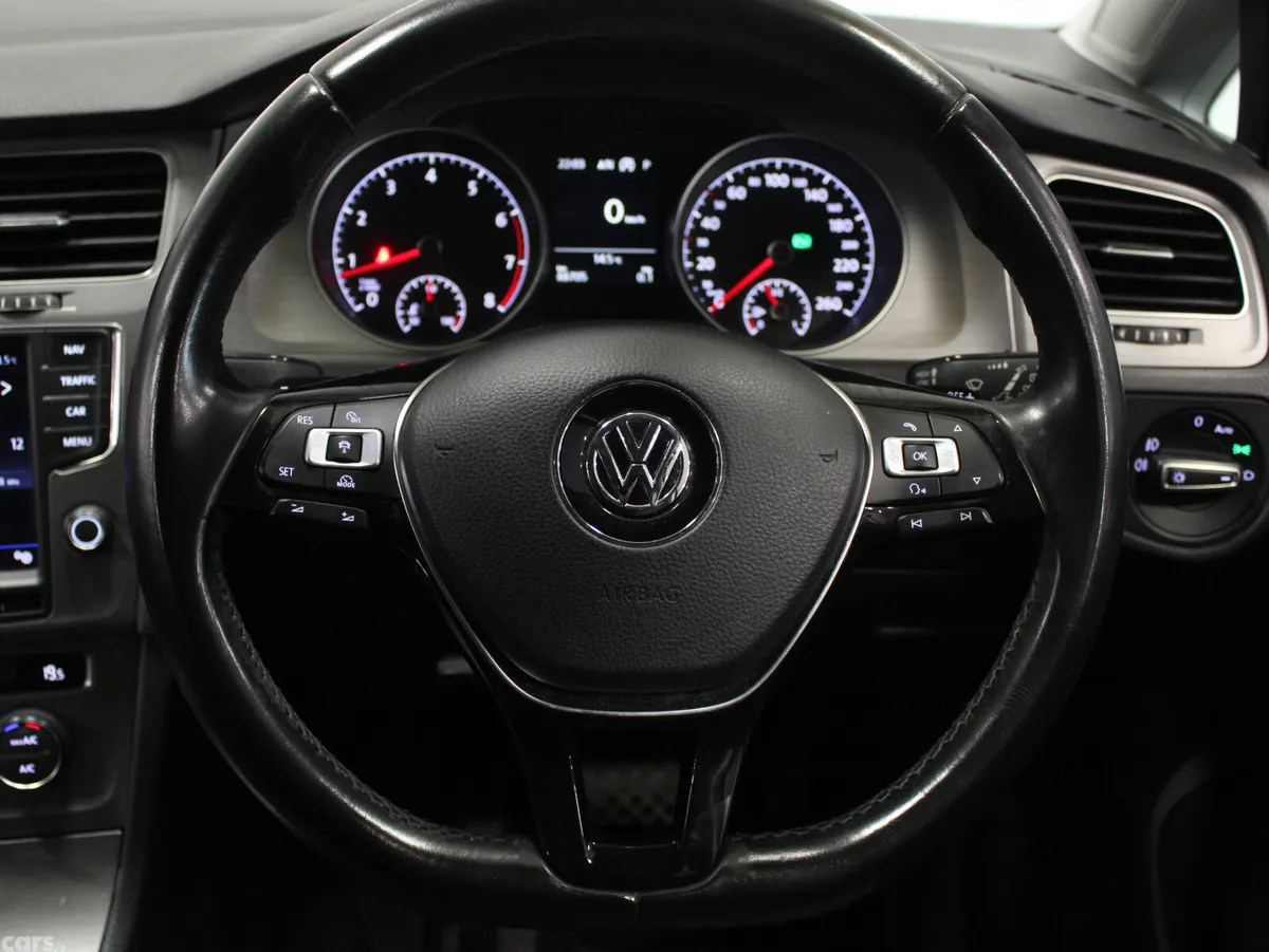 Volkswagen Golf Hatchback, Petrol, 2017, Black