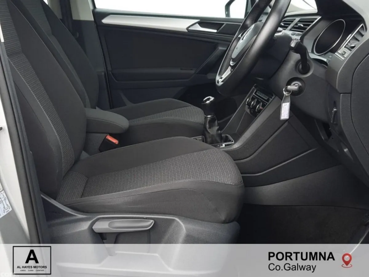 Volkswagen Tiguan SUV, Petrol, 2018, Silver