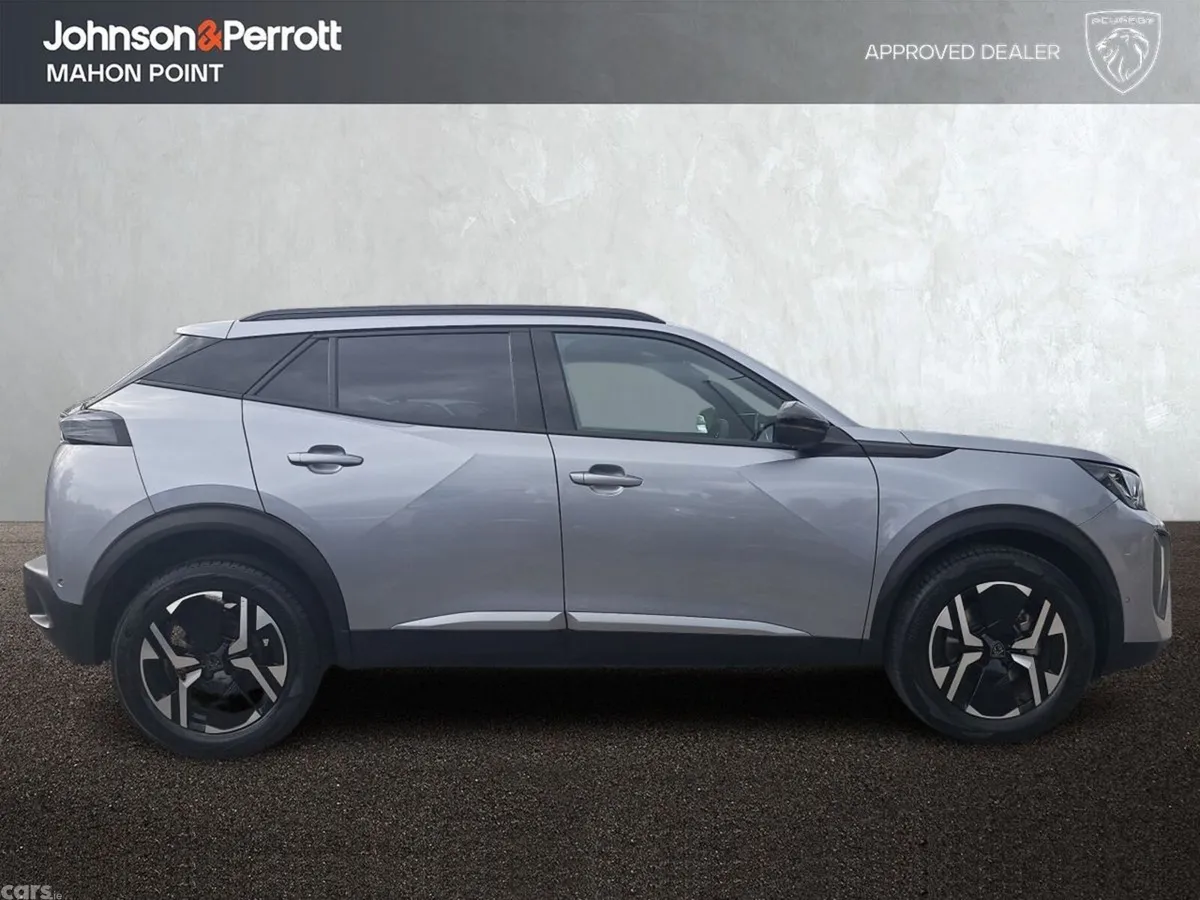 Peugeot 2008 MPV, Petrol Hybrid, 2026, Grey